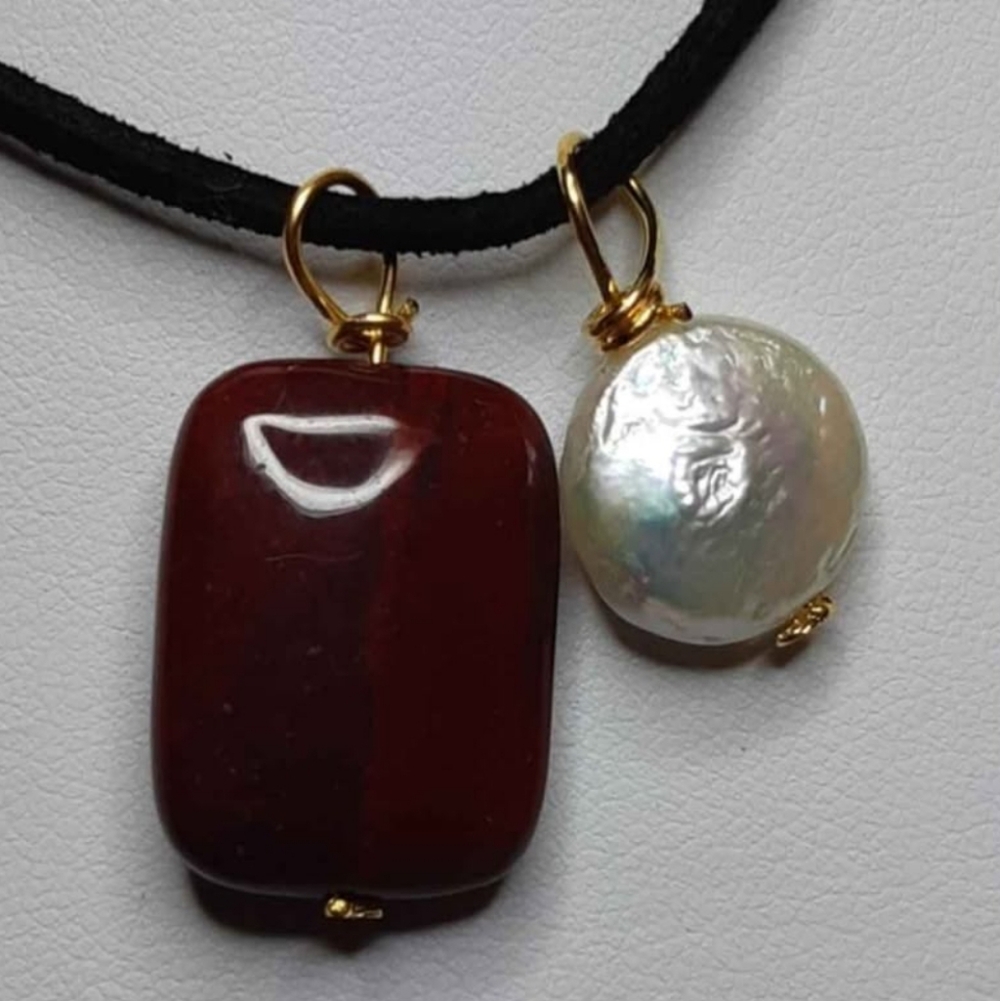 Red Mookaite Jasper and Coin Pearl Wire Wrap Necklace